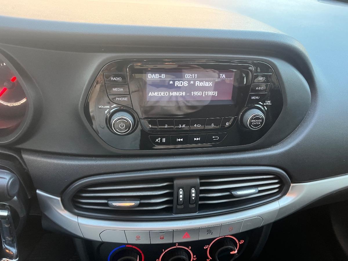 FIAT Tipo 1.3 Mjt SW Street 65.000 km