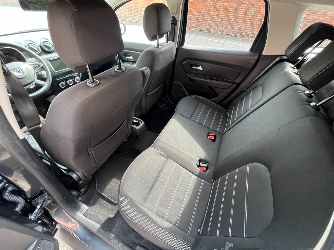 Dacia Duster BENZINA/GPL Prestige - 30.000 KM