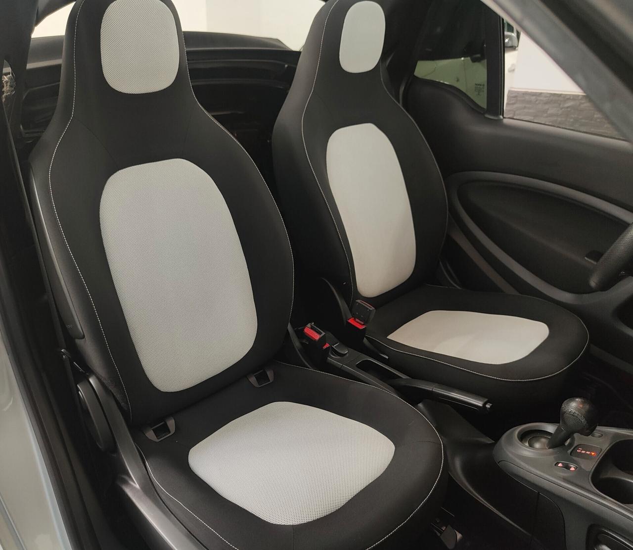 Smart ForTwo 70 1.0 twinamic cabrio Passion