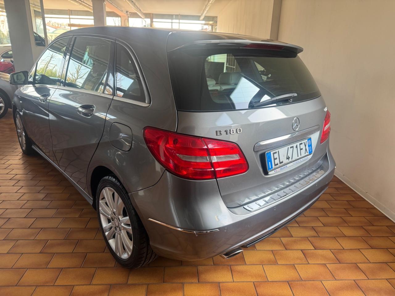 Mercedes-benz B 180 CDI BlueEFFICIENCY Executive OK NEO
