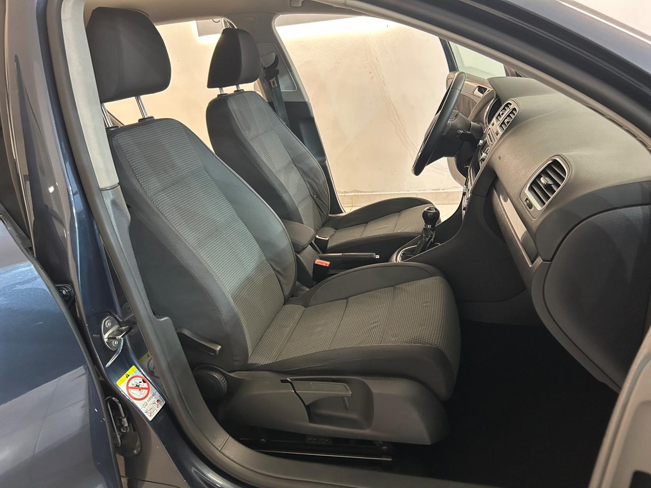 Volkswagen Golf 1.6 TDI 77kw OK NEOPATENTATI