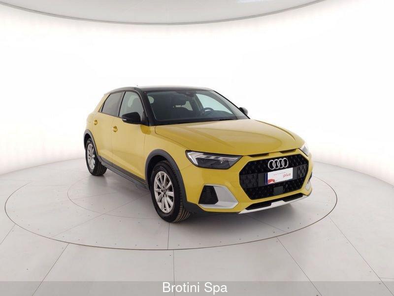 Audi A1 A1 citycarver 30 TFSI Admired