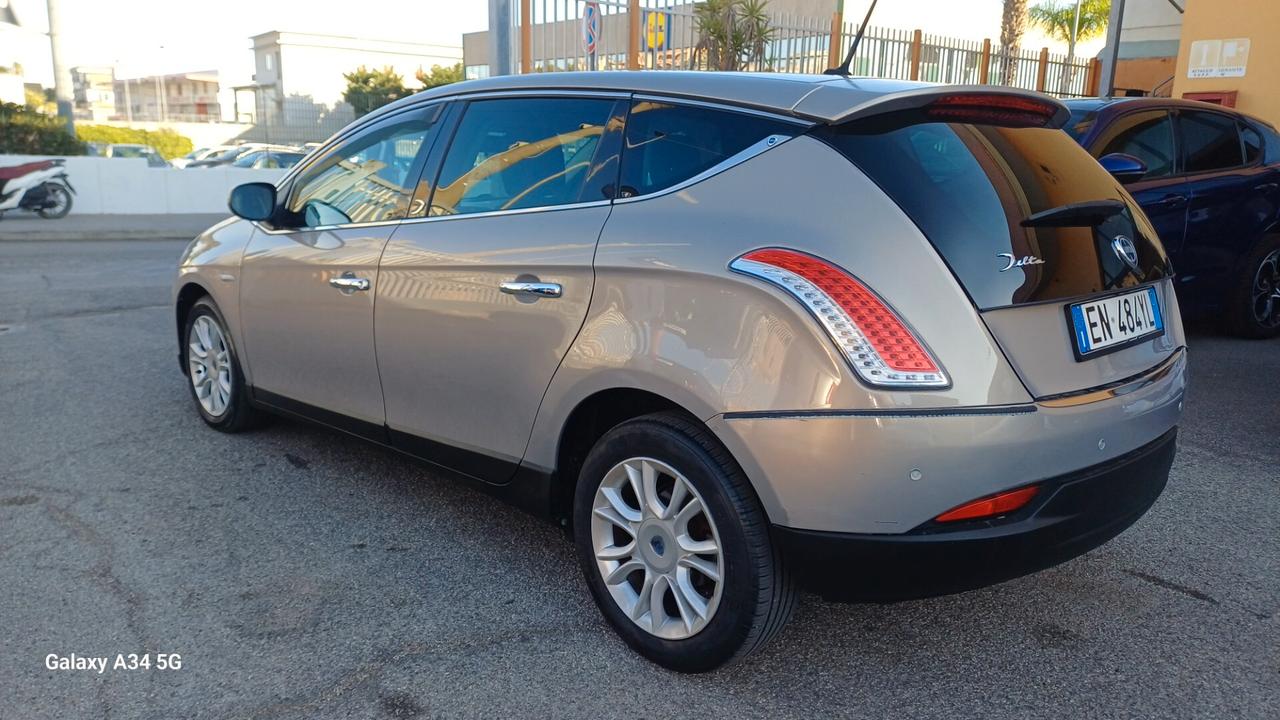 Lancia Delta 1.6 MJT DPF Gold 2012
