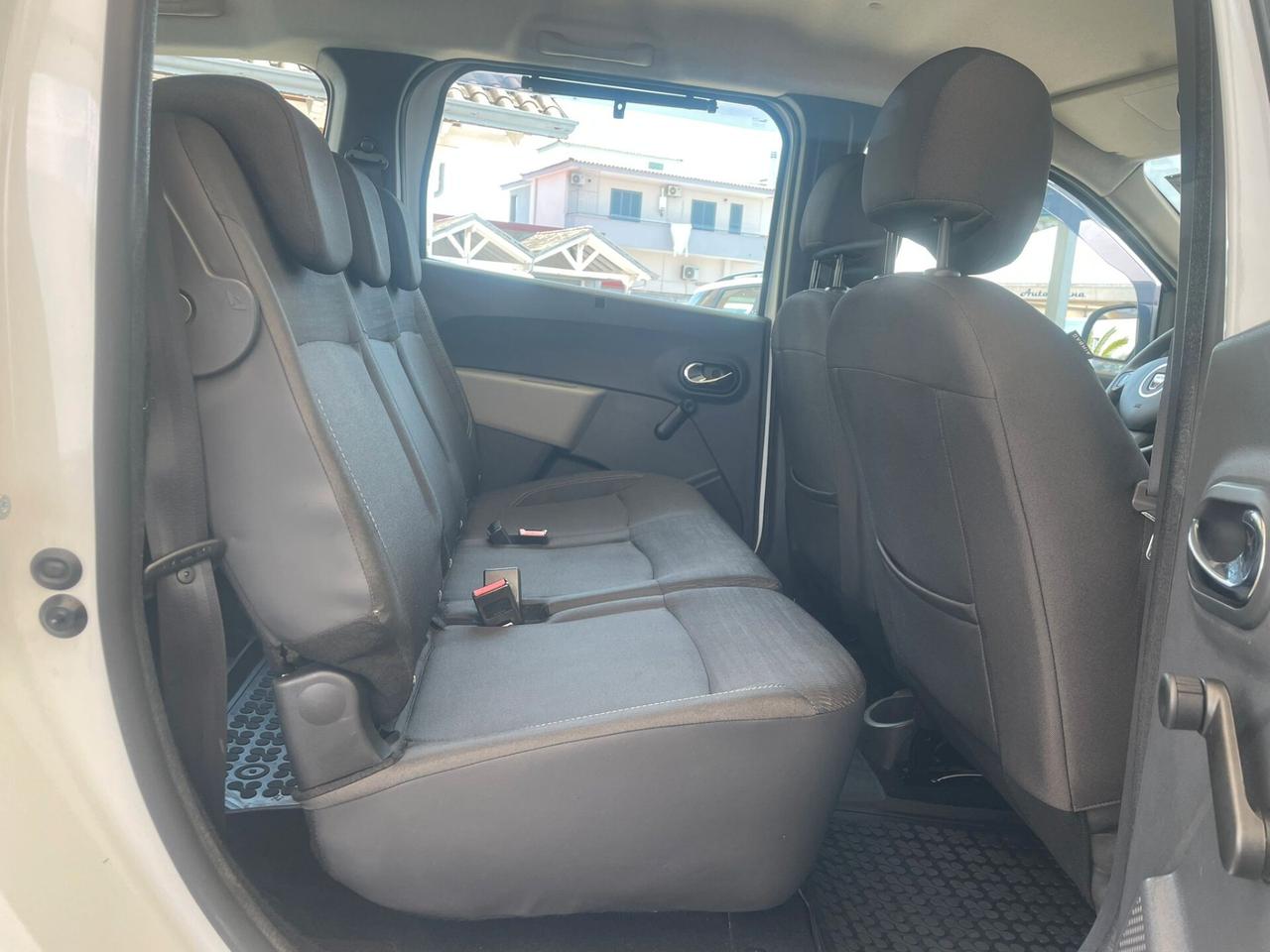 Dacia Lodgy 1.5 dCi 8V 110CV Start&Stop 7 posti Prestige