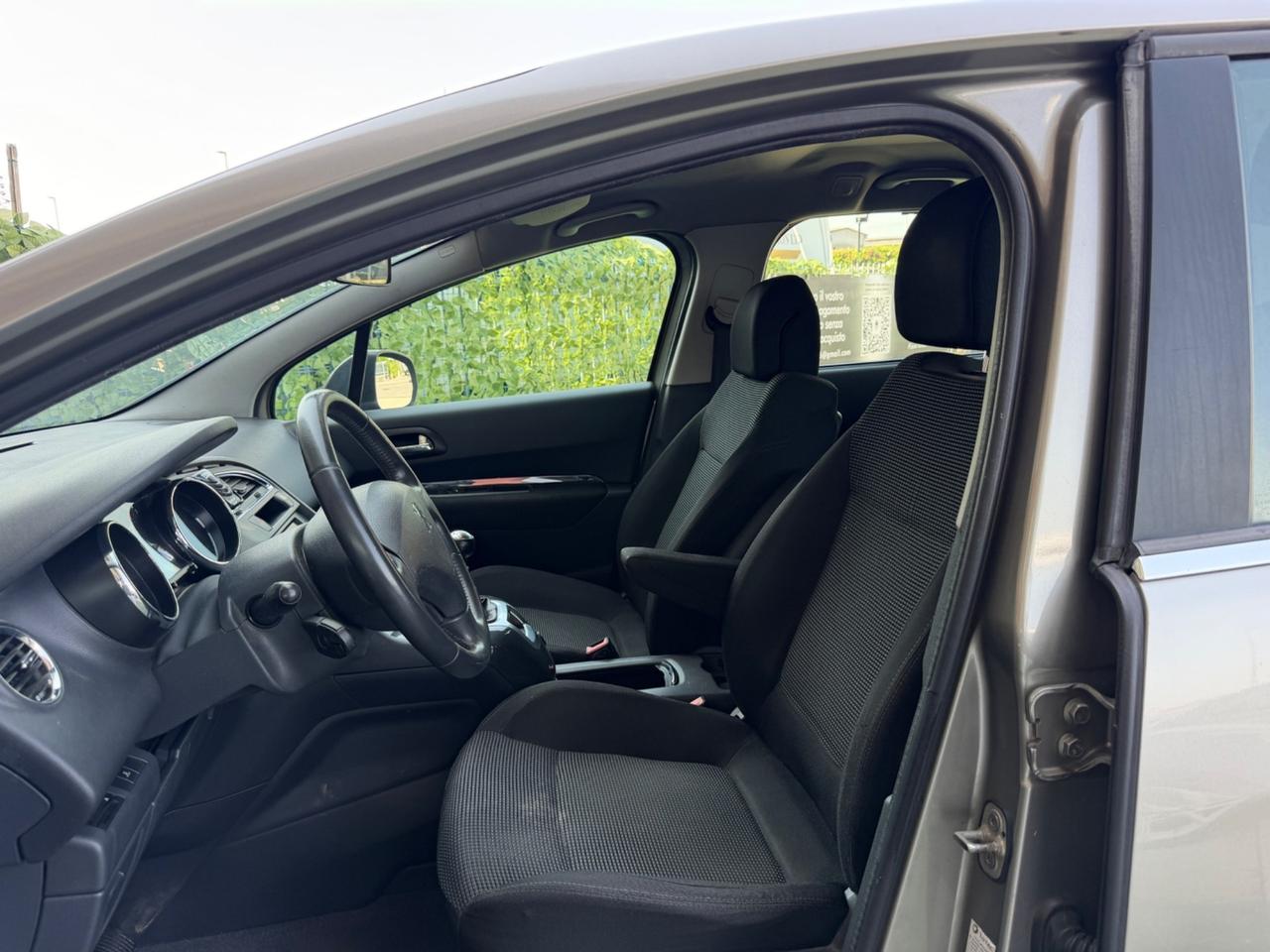 Peugeot 5008 1.6 HDi 110CV Premium