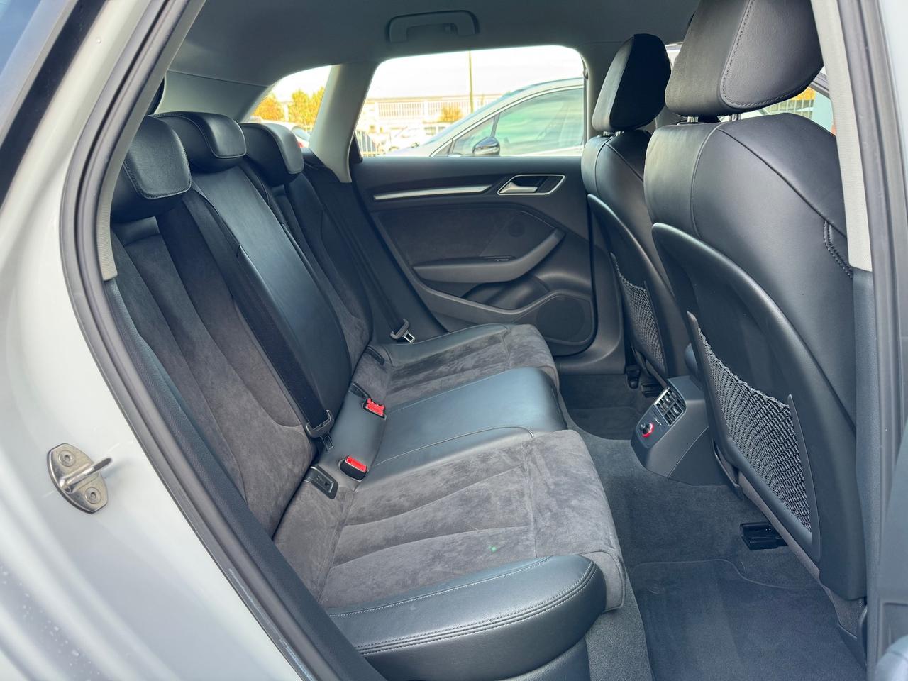 Audi A3 2.0 TDI 150 CV clean diesel Ambition