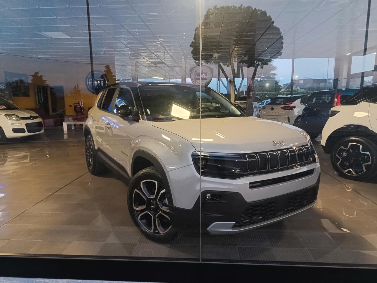 Jeep Avenger 1.2 Turbo 100 CV Summit
