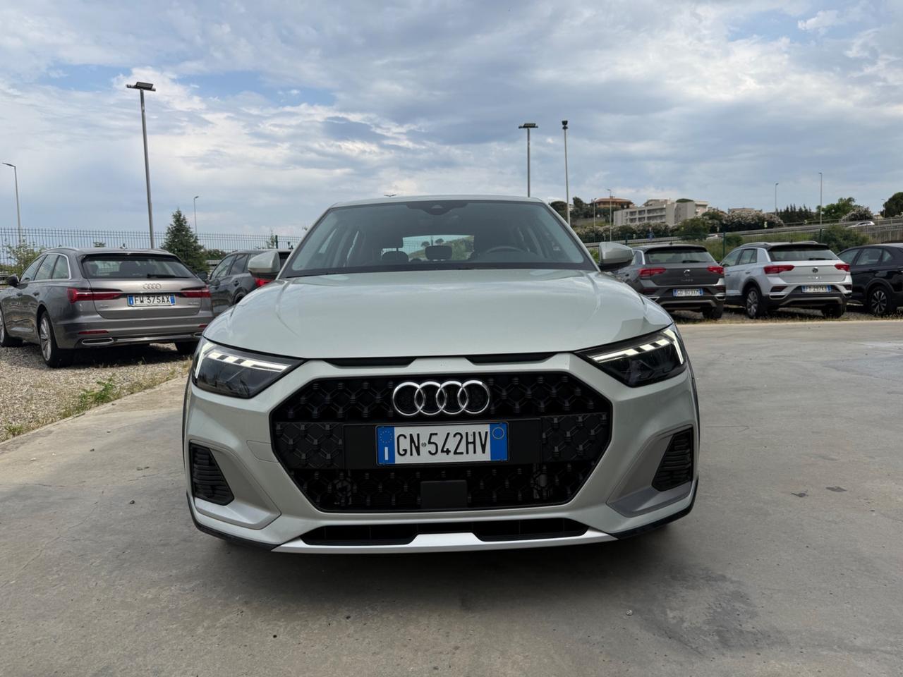 Audi A1 allstreet 30 TFSI Business