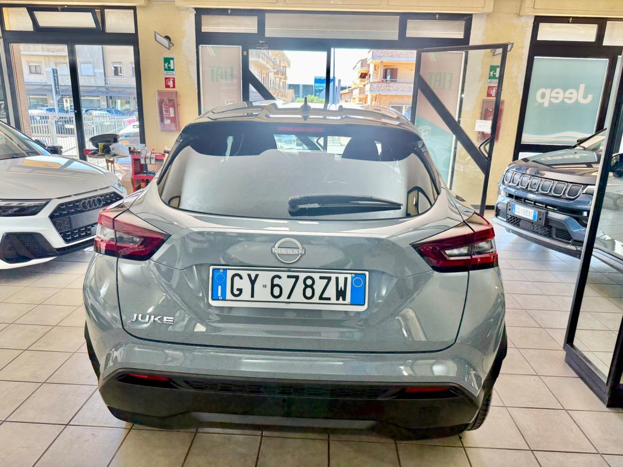 Nissan Juke 1.0 DIG-T 114 CV N-Connecta