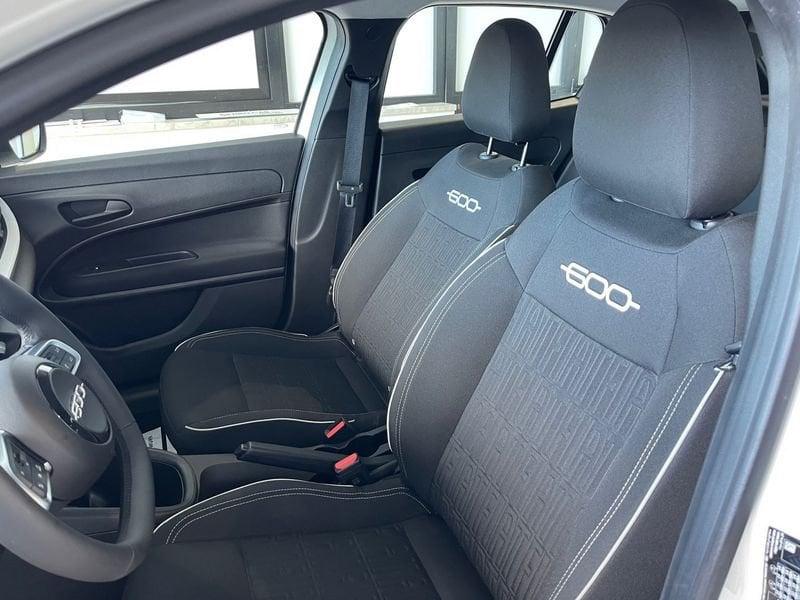 FIAT 600 1.2 MHEV 100cv