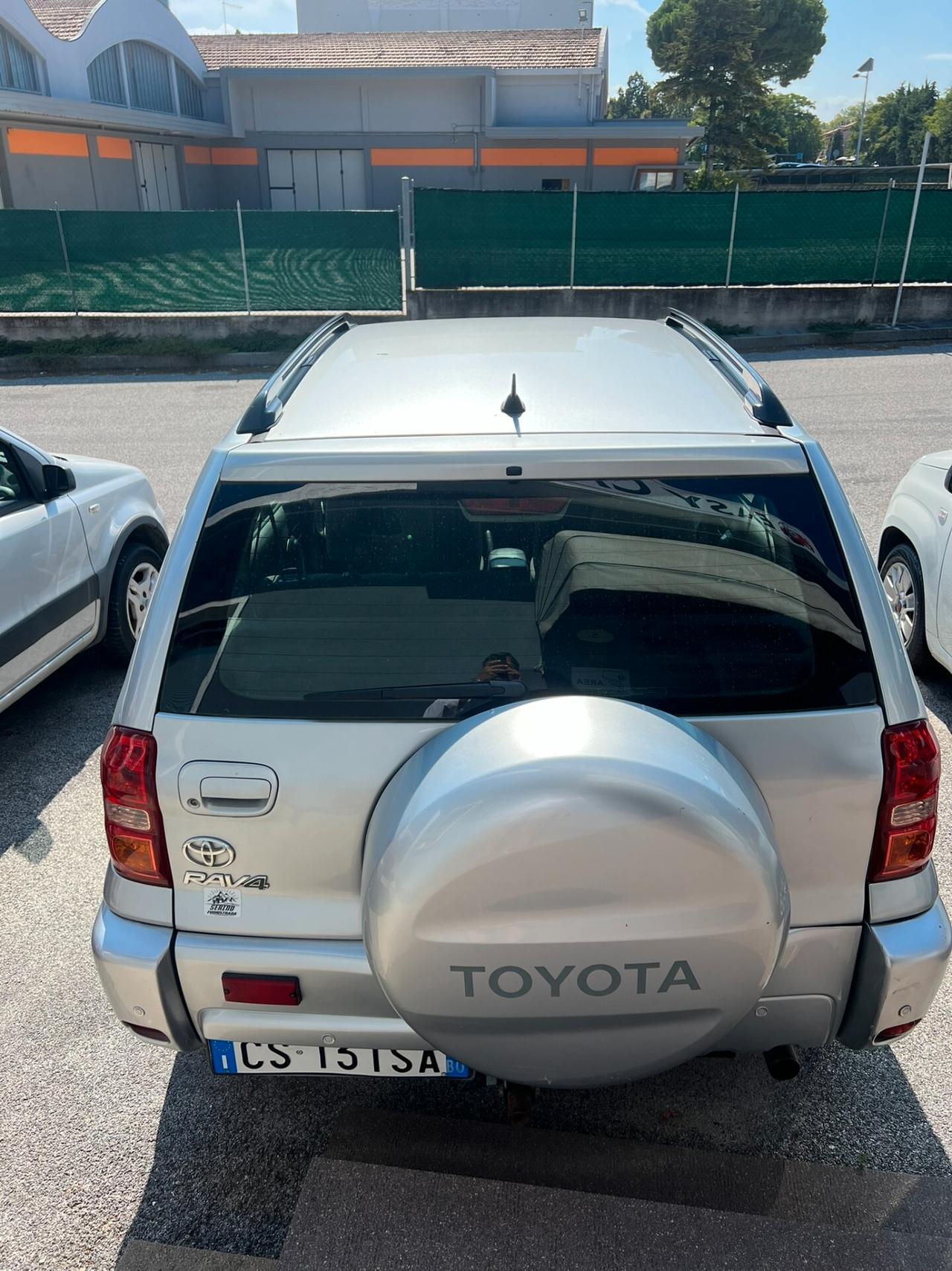 Toyota RAV 4 2.0 Tdi D-4D cat 5 porte Sol