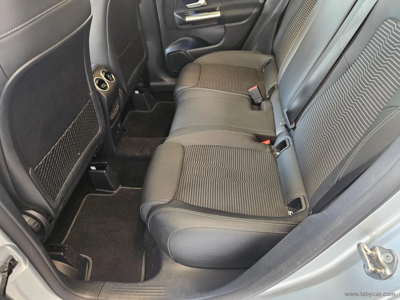 MERCEDES-BENZ GLA 200 d Automatic 4Matic Sport Plus