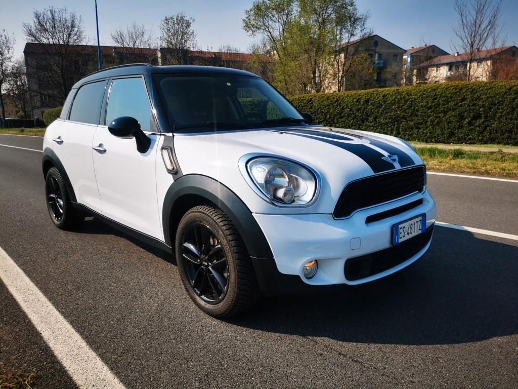 MINI COUNTRYMAN COOPER SD -143 CV