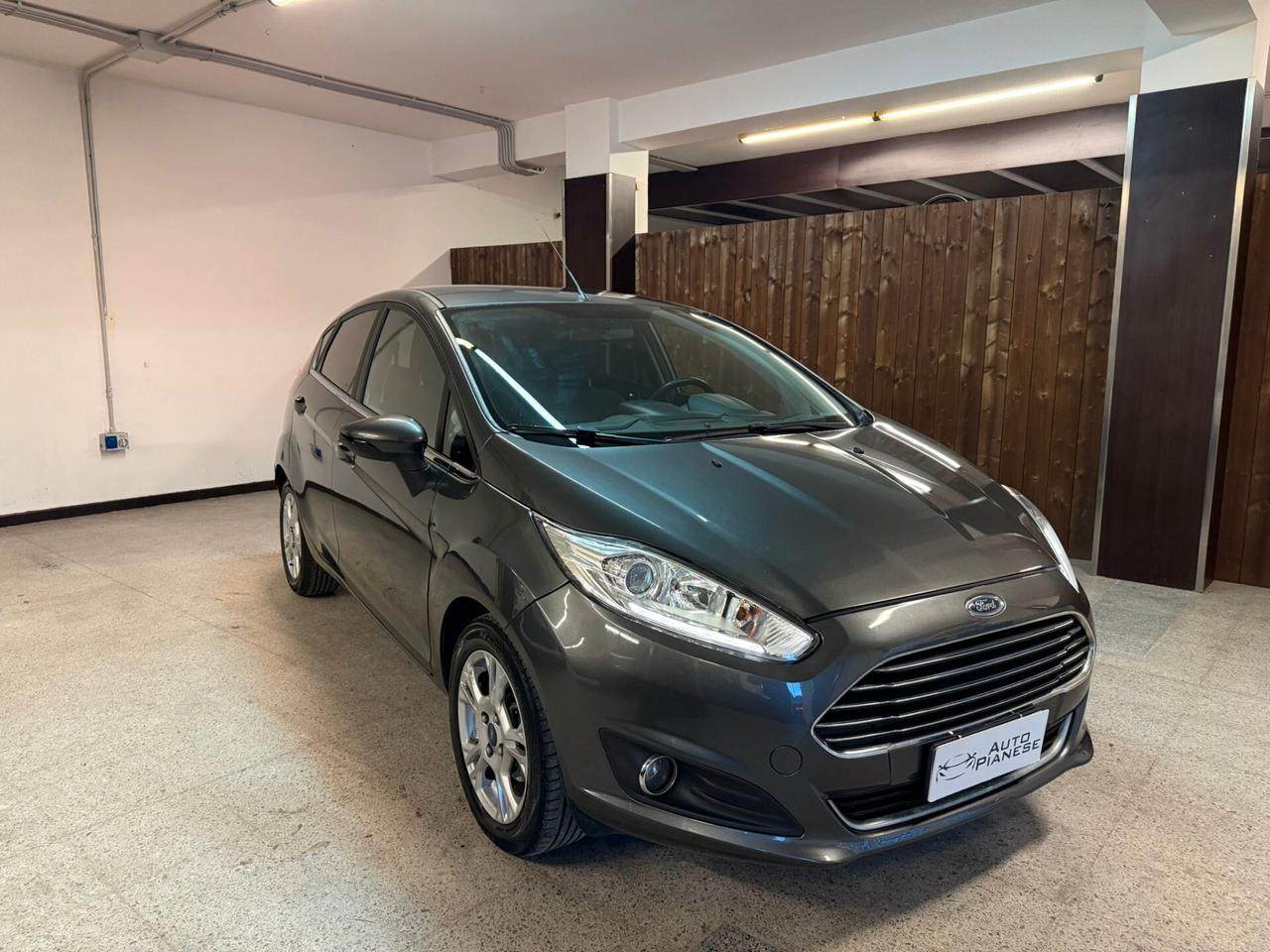 Ford Fiesta 1.5 TDCi 75CV 5 porte Titanium