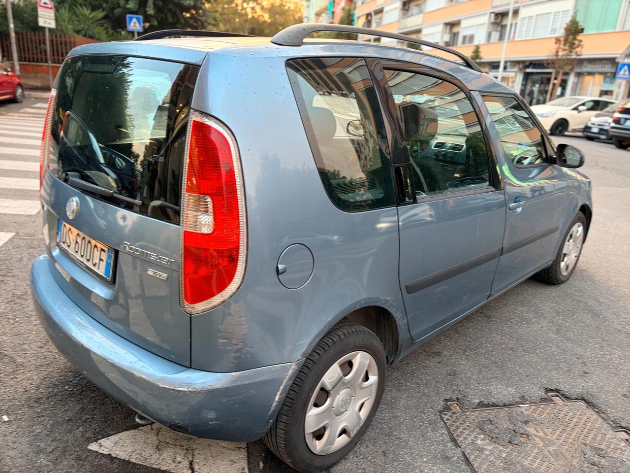Skoda Roomster 1.4 GPL (10/2030) 86cv 2 Proprietari!