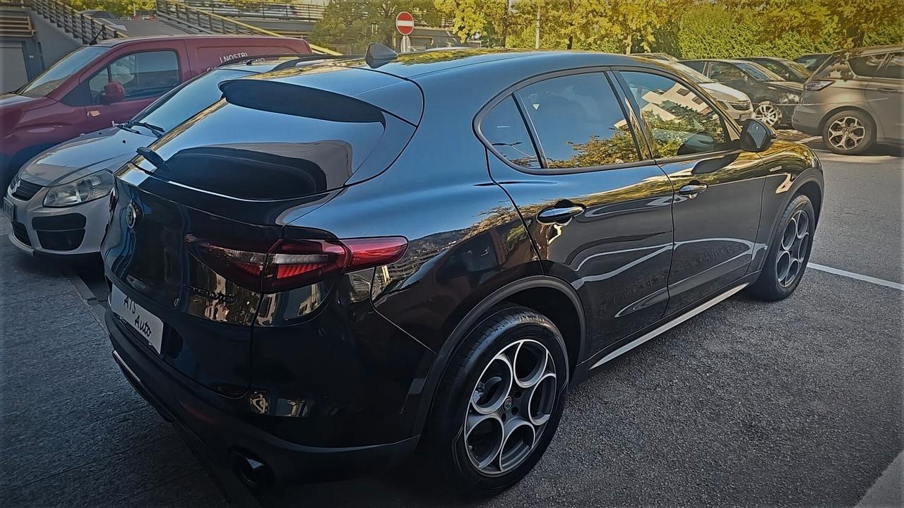 Alfa Romeo Stelvio 2.2 Turbodiesel 190 CV AT8 Q4 B-Tech