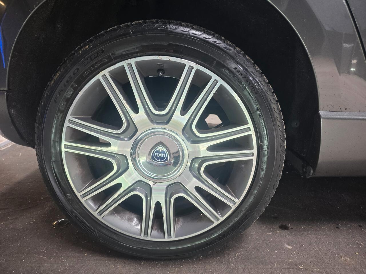 Lancia Delta 1.6 MJT DPF Business