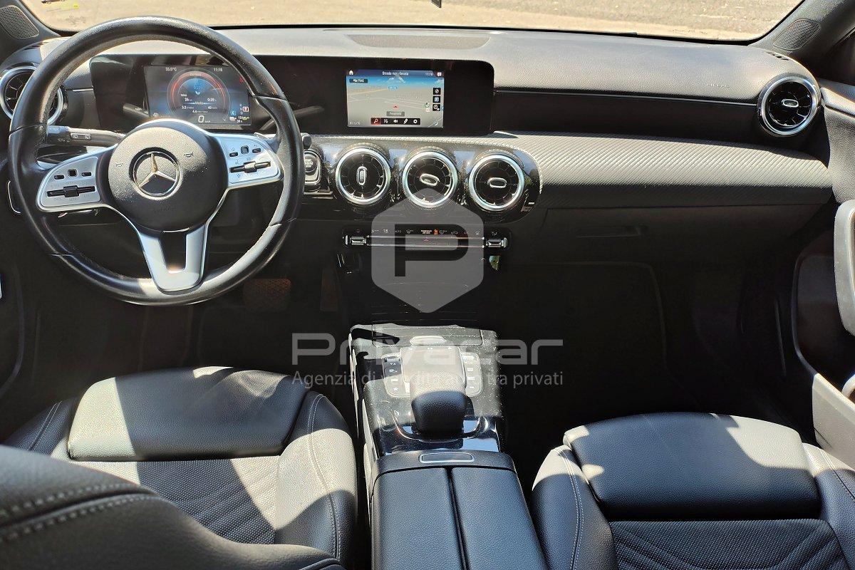 MERCEDES A 250 e Automatic EQ-Power Business Extra
