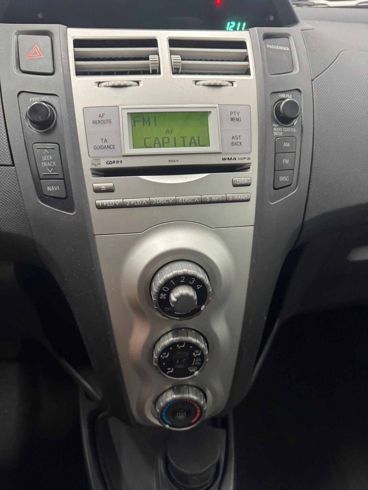 Toyota Yaris 1.3 5 porte