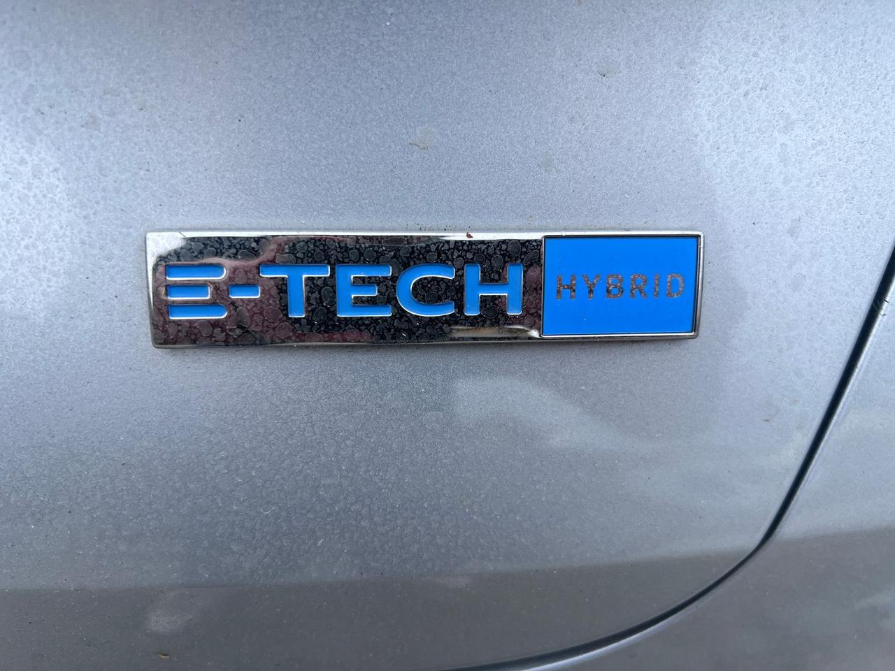 Renault Captur E-TECH 145 HEV Intens #10239