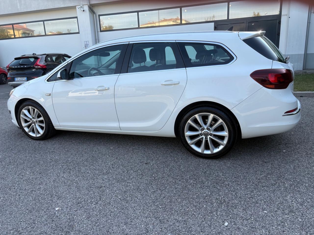 Opel Astra 1.6 CDTI EcoFLEX Sports 2015