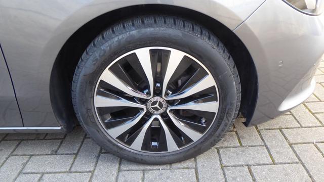 MERCEDES-BENZ B 200 d Automatic Sport