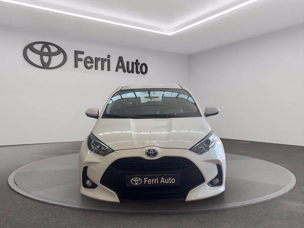 TOYOTA Yaris 1.5h active del 2023