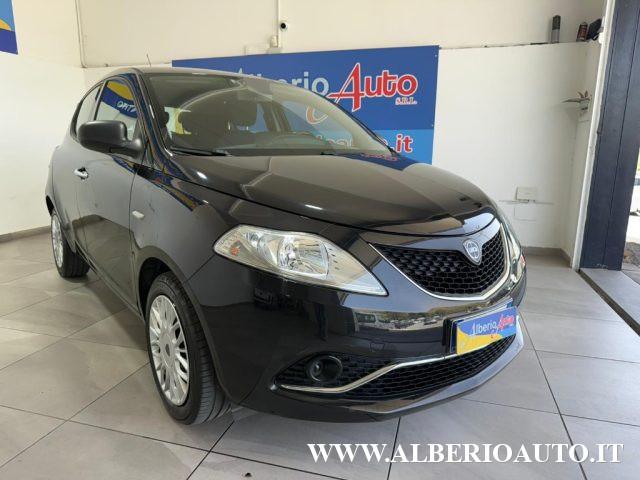 LANCIA Ypsilon 1.2 69 CV 5 porte GPL Ecochic Gold