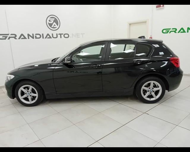 BMW 116 Serie 1 F/20-21 2015 - d 5p Advantage auto