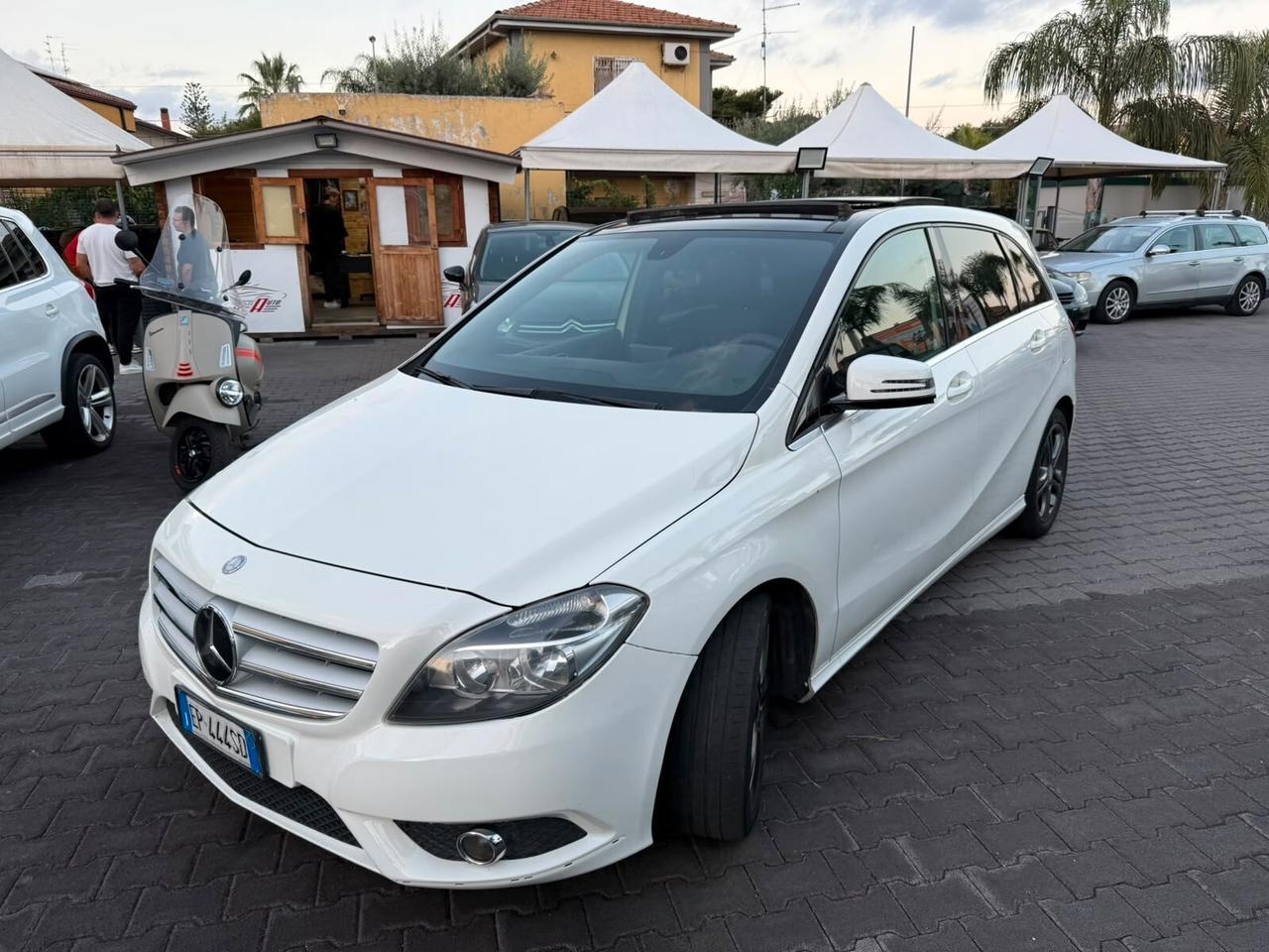 Mercedes-benz B 180 CDI AMG Automatic TETTO APRIBILE - 2013