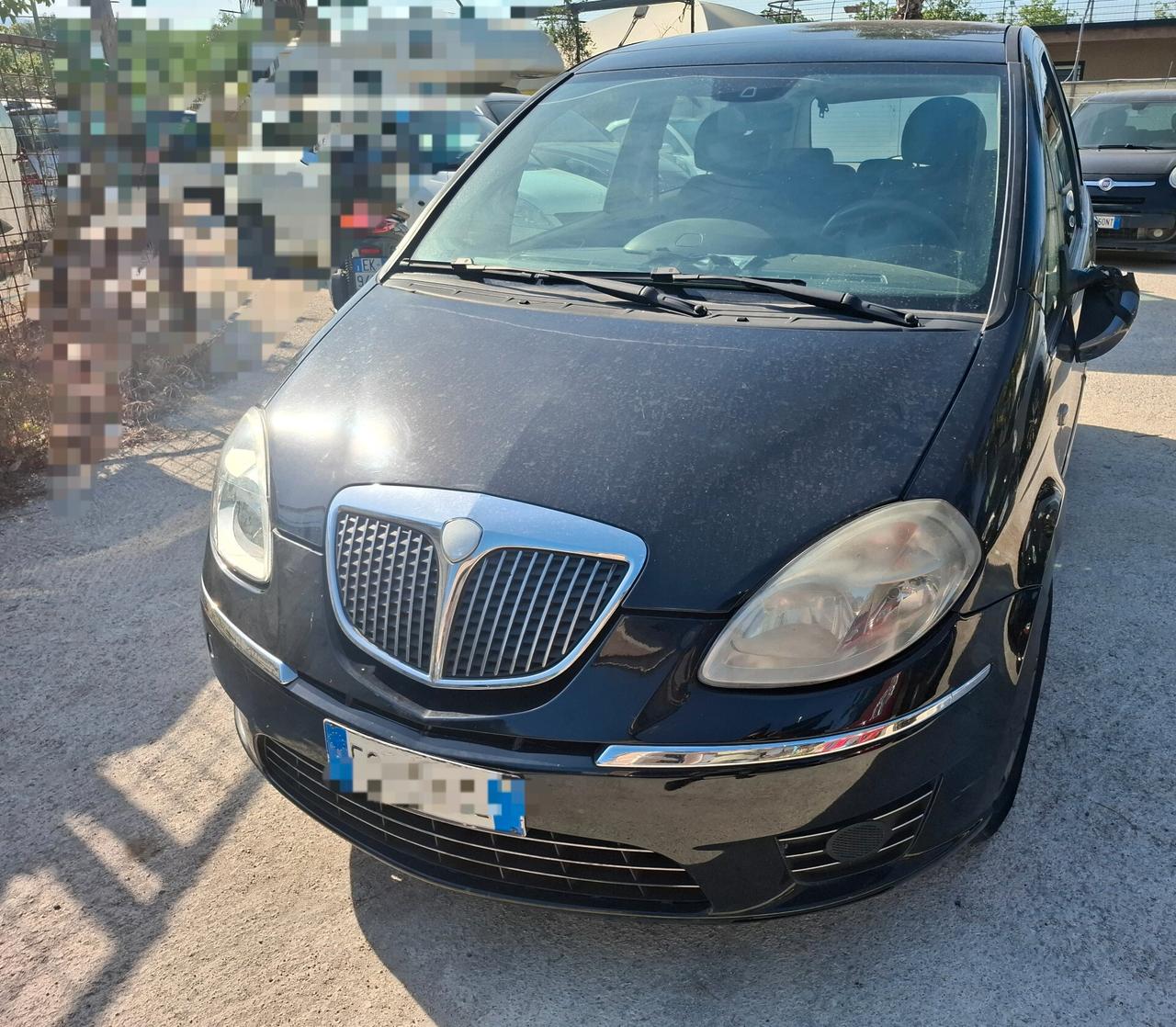Lancia MUSA 1.3 Multijet 16V 90 CV Oro Plus