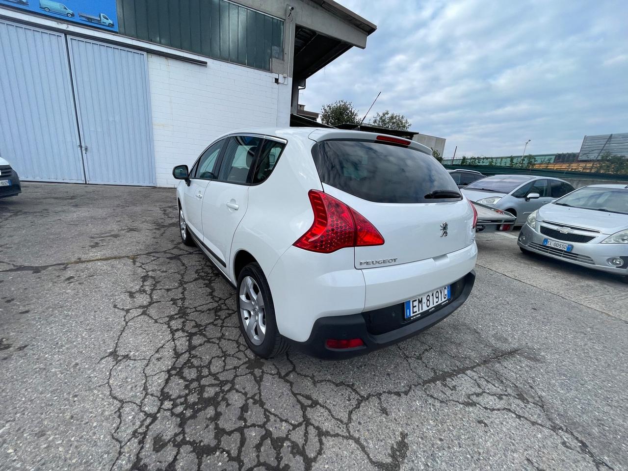 Peugeot 3008 1.6 VTi 120CV Active