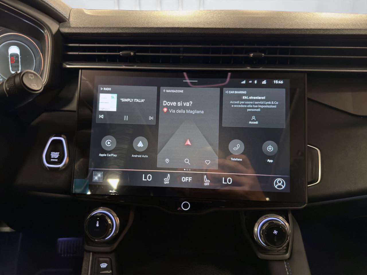 Lynk & Co 01 1.5 t hev auto