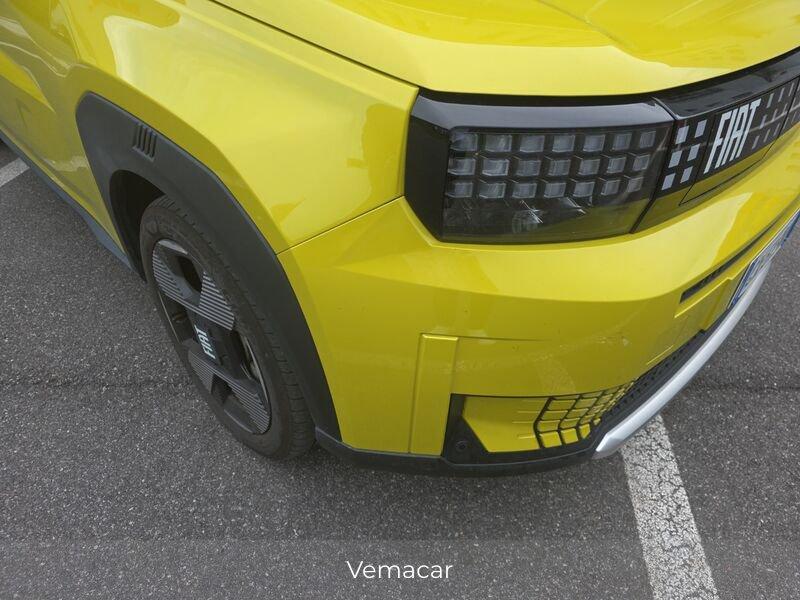 FIAT Grande Panda Elettrica La Prima 15mila km iva esposta