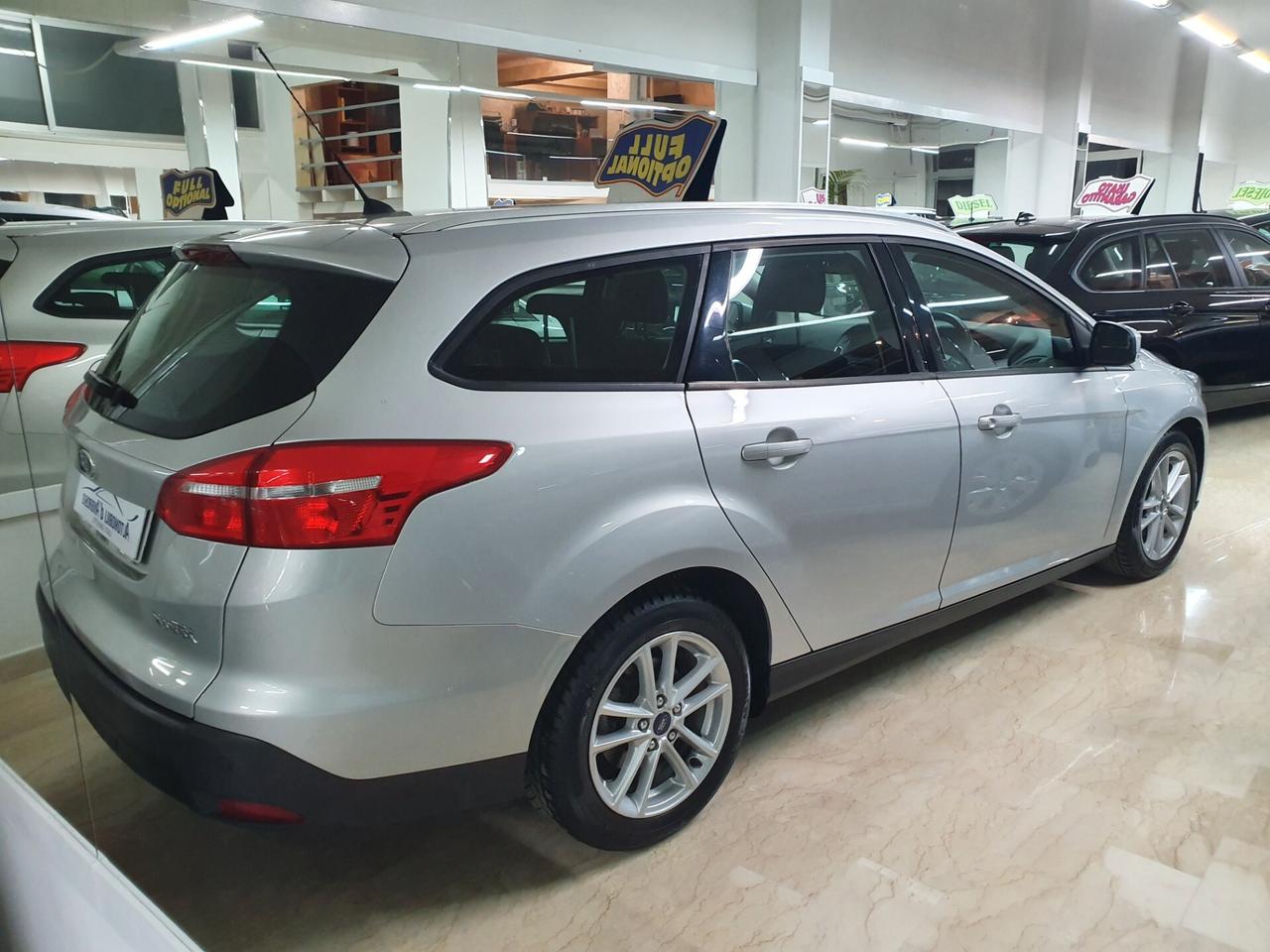 Ford Focus sw 1.5 Tdci 120 cv.Titanium Business 16'