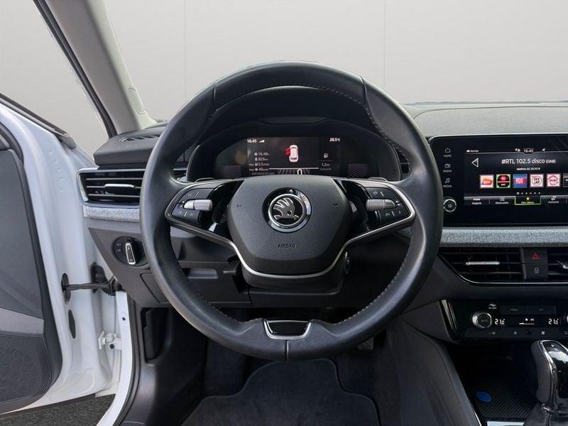 Škoda Kamiq BLACK DOTS 1500 150 CV DSG