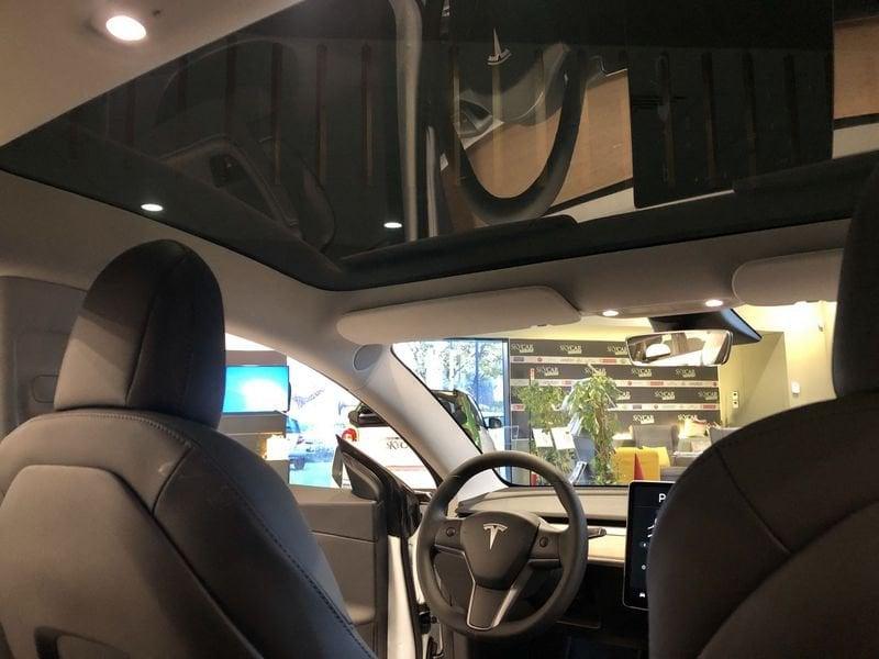 Tesla Model 3 Long Range Performance AWD