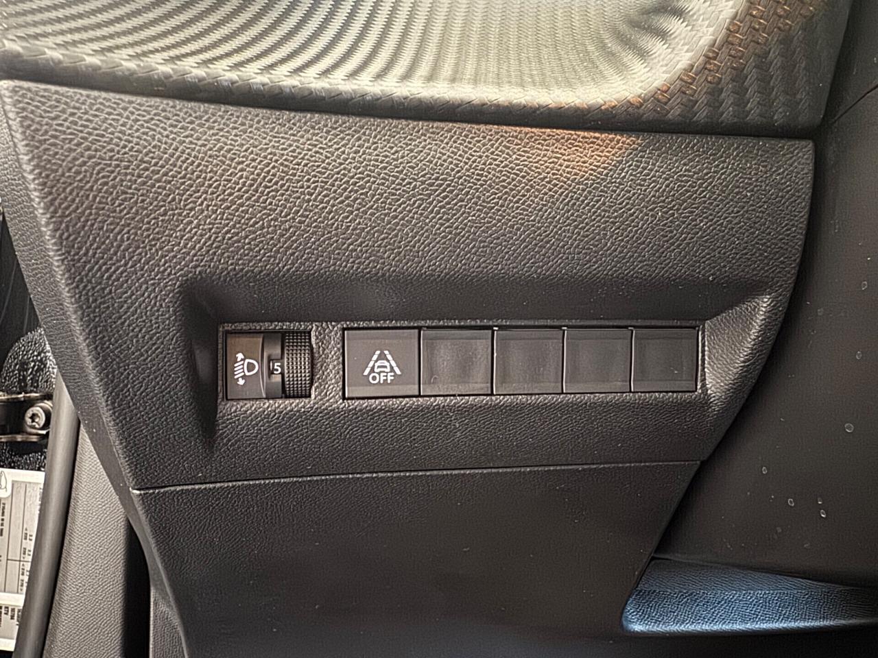 Peugeot 2008 PureTech 100 S&S Active