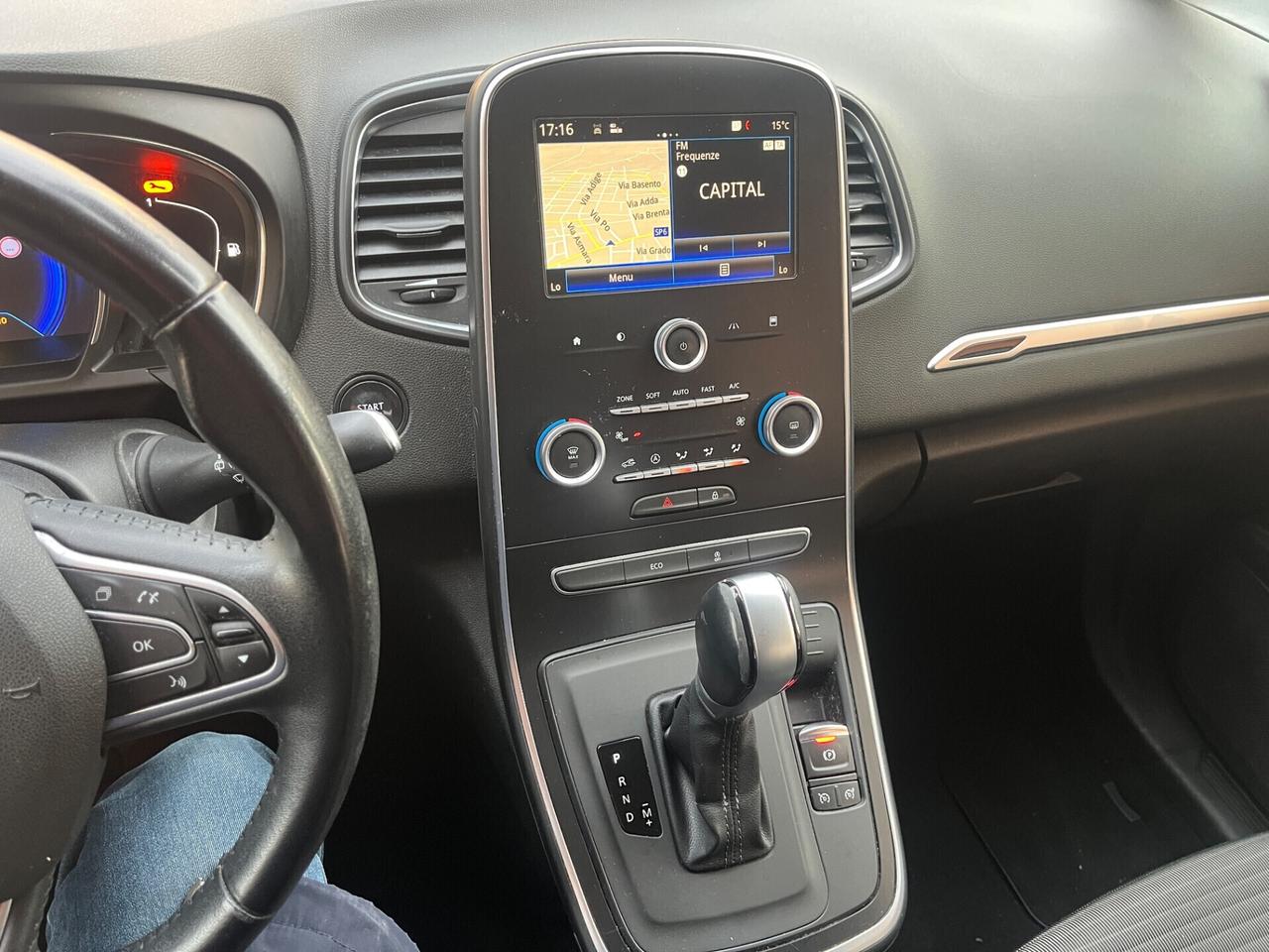 Renault Scenic Scénic dCi 8V 110 CV EDC Energy Bose