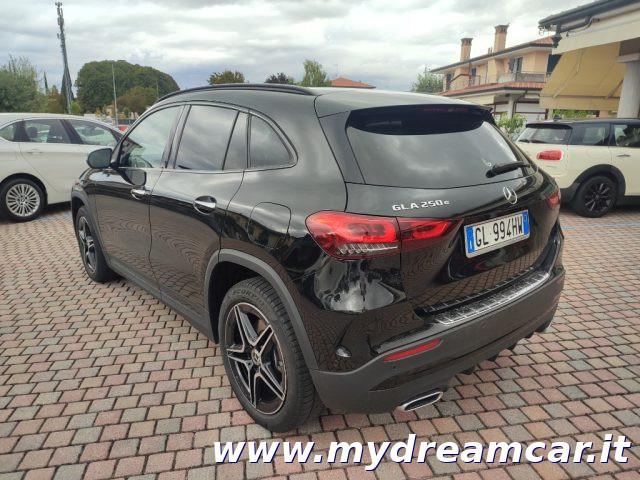 MERCEDES-BENZ GLA 250 e hybrid EQ Premium