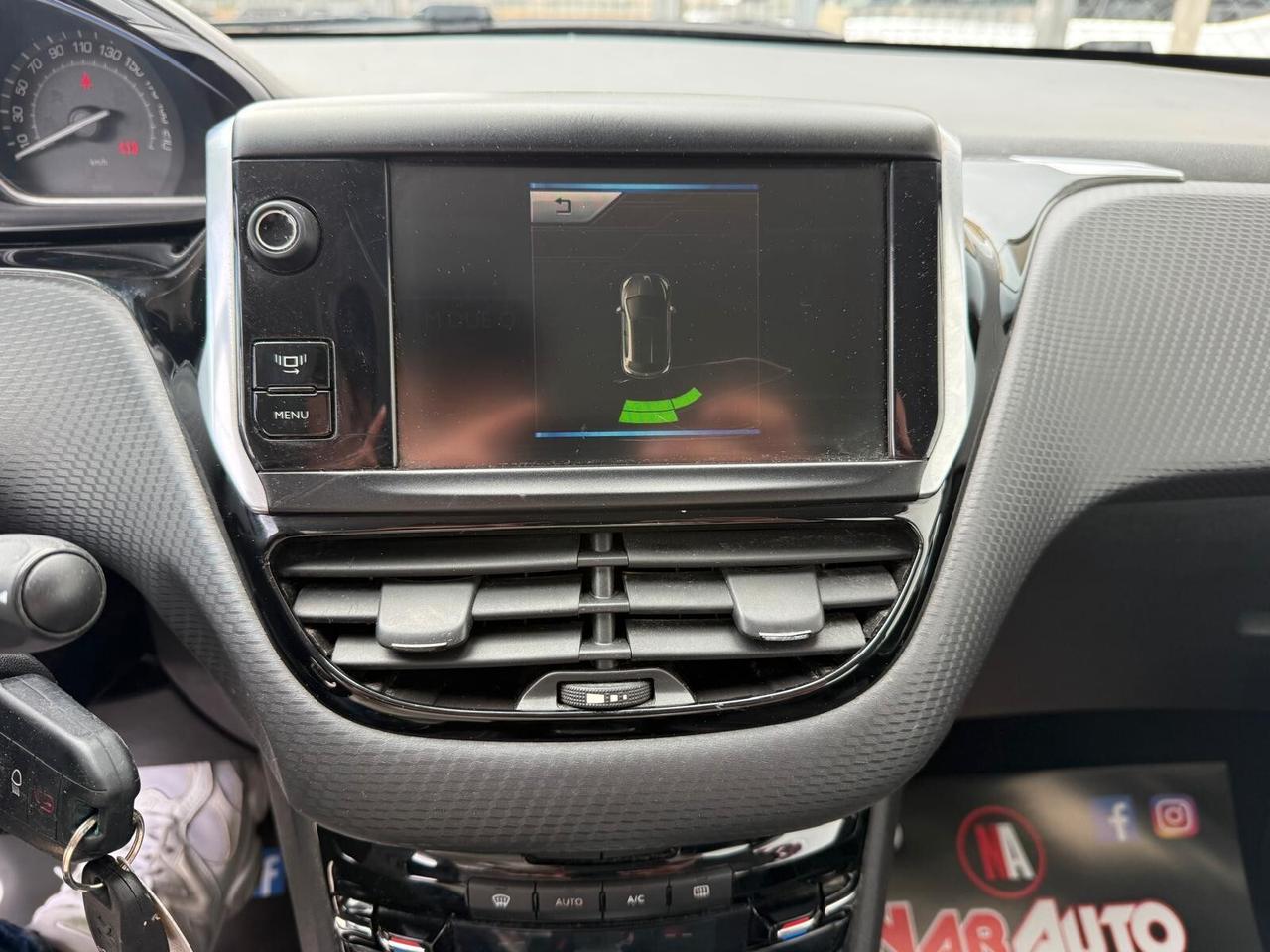 Peugeot 2008 1.6 e-HDi 92 CV Allure AUTOMATICA