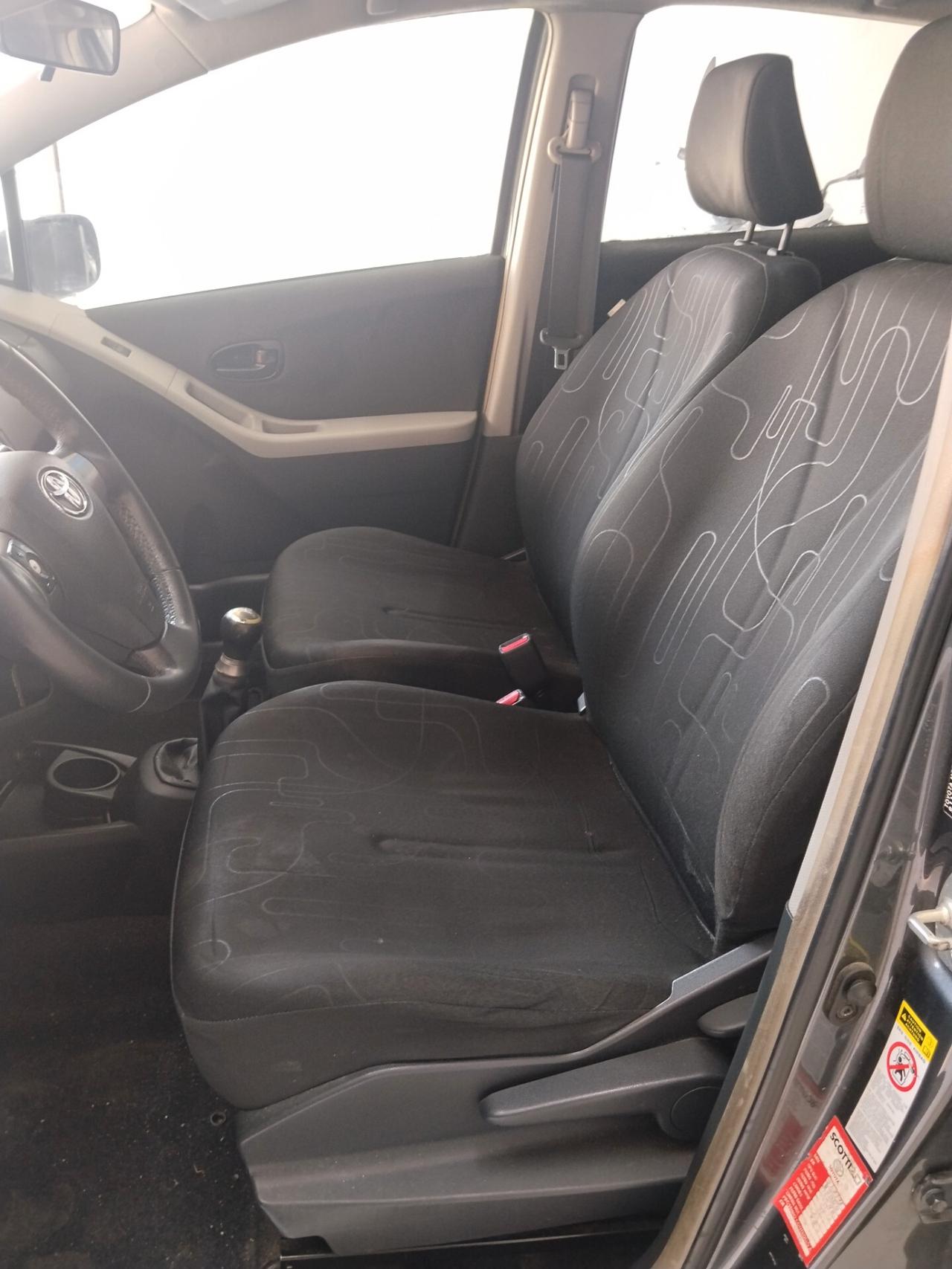 Toyota Yaris 1.0 benzina 2009 CON GARANZIA