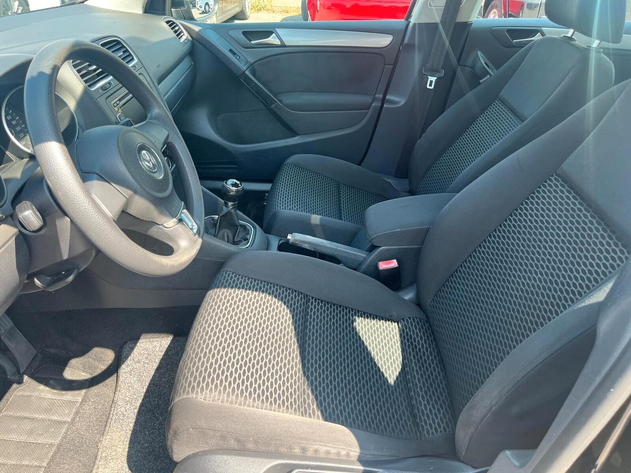 Volkswagen Golf 1.6 TDI DPF 5p.