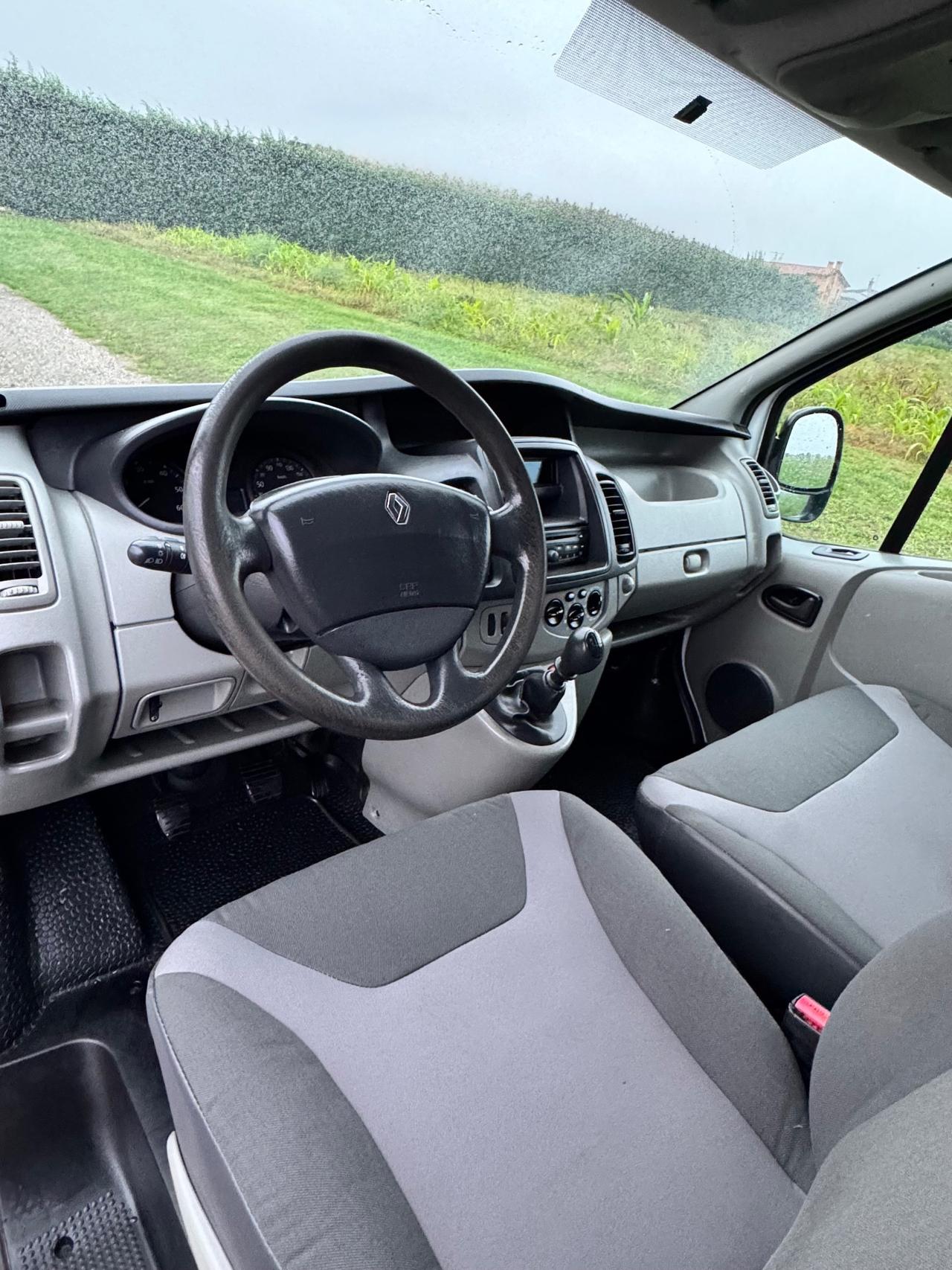 RENAULT TRAFIC 2.0 CTDI 115 FURGONE VAN AUTOCARRO