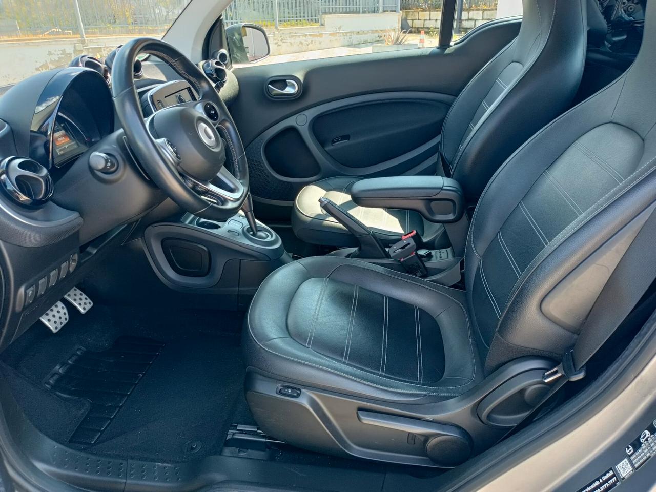Smart ForTwo 90 T twinamic cabrio BRABUS STYLE
