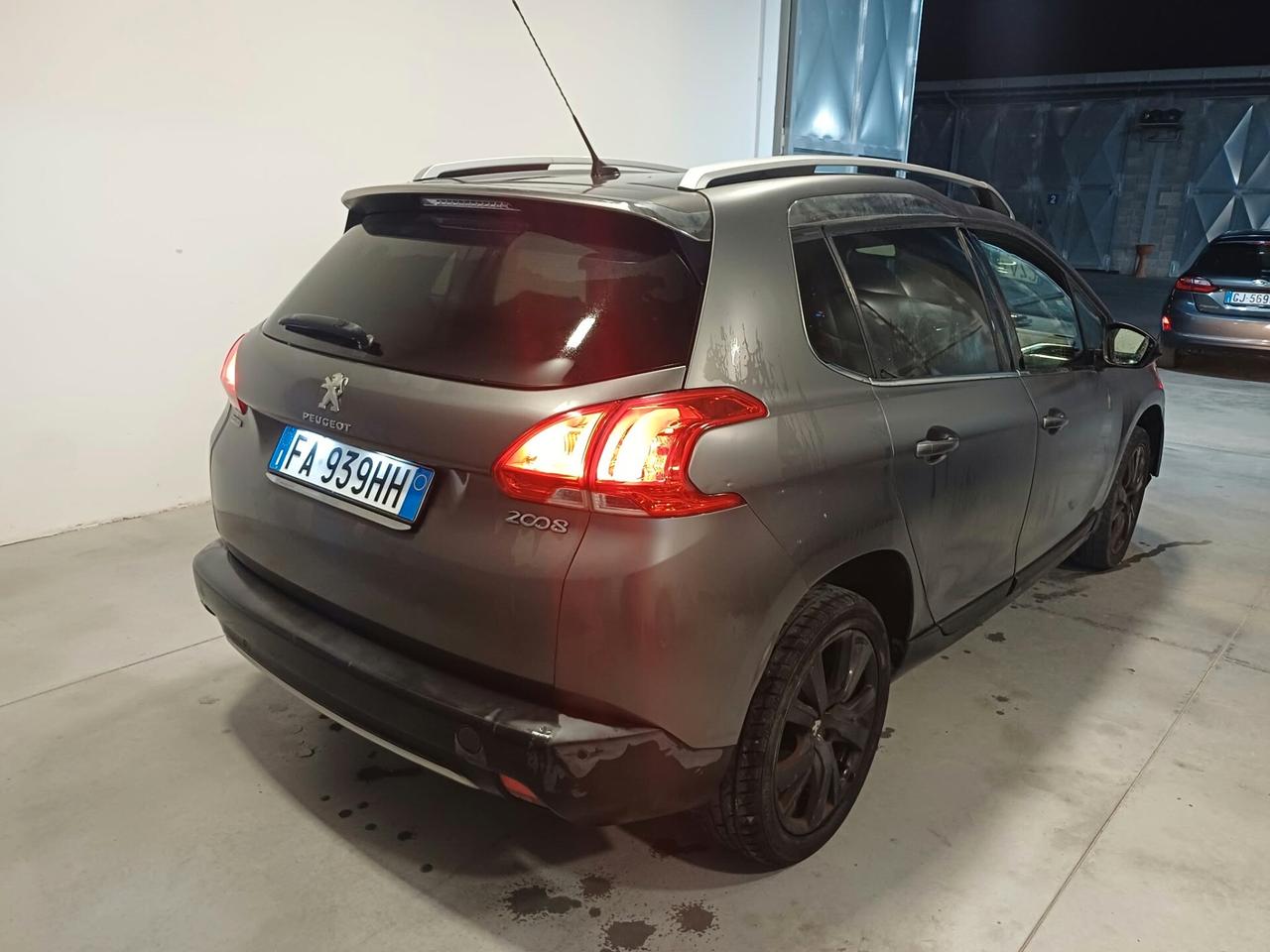 Peugeot 2008 BlueHDi 120 S&S Black Matt
