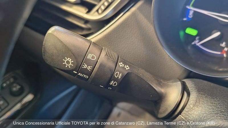 Toyota C-HR 1.8 Hybrid E-CVT Trend