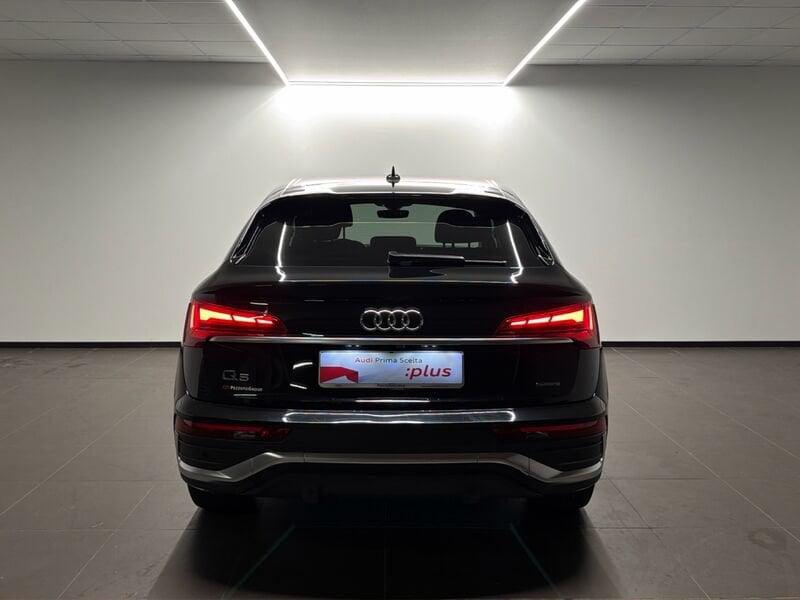 Audi Q5 Q5 SPORTBACK 40 2.0 TDI MHEV S LINE QUATTRO S-TRONIC 204CV