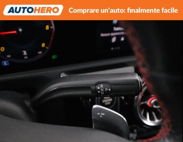 MERCEDES-BENZ CLA 180 d Automatic Premium