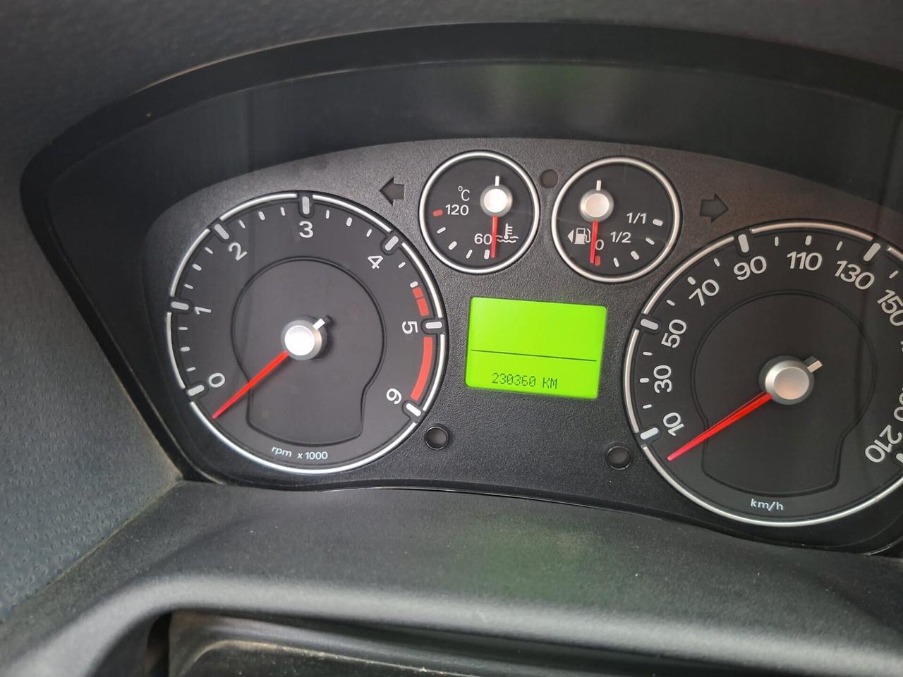 Ford Fusion TITANIUM 1.4 TDCi 5p.